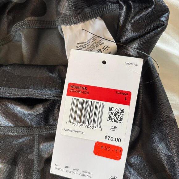 Nike Camo Stretch Leggings - Picture 7 of 8